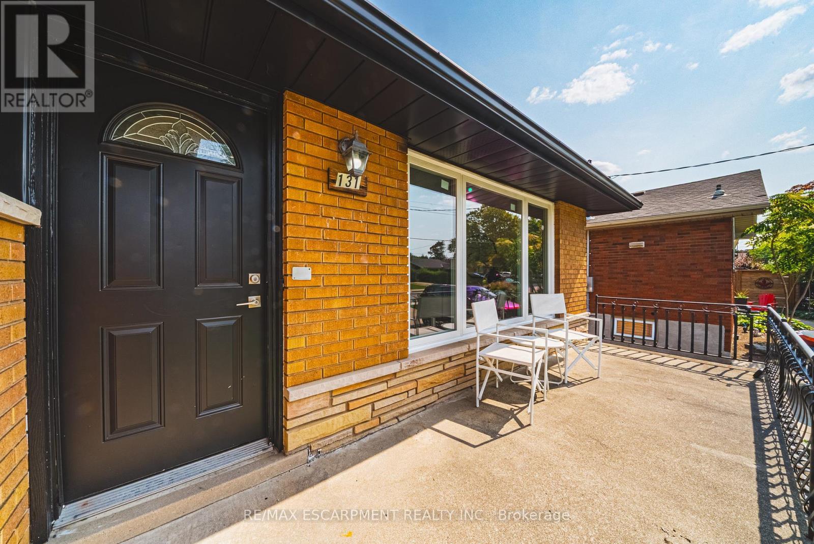 131 Welbourn Drive, Hamilton, ON - Outdoor With Deck Patio Veranda With Exterior