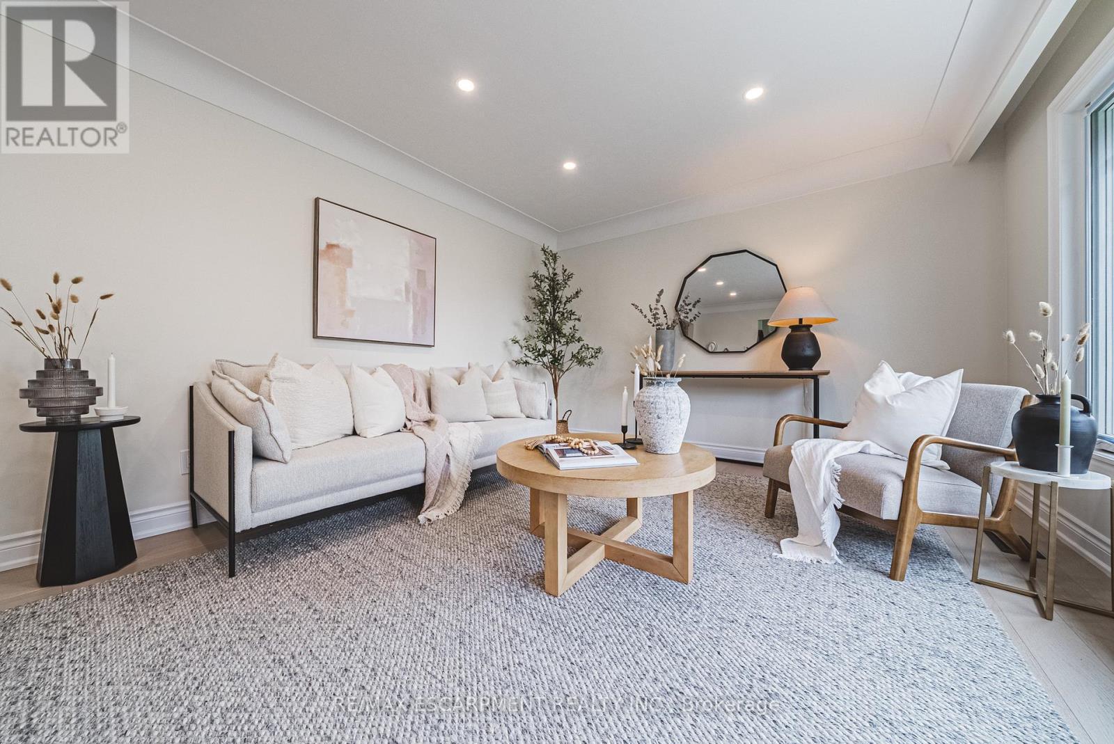 131 Welbourn Drive, Hamilton, ON - Indoor Photo Showing Other Room