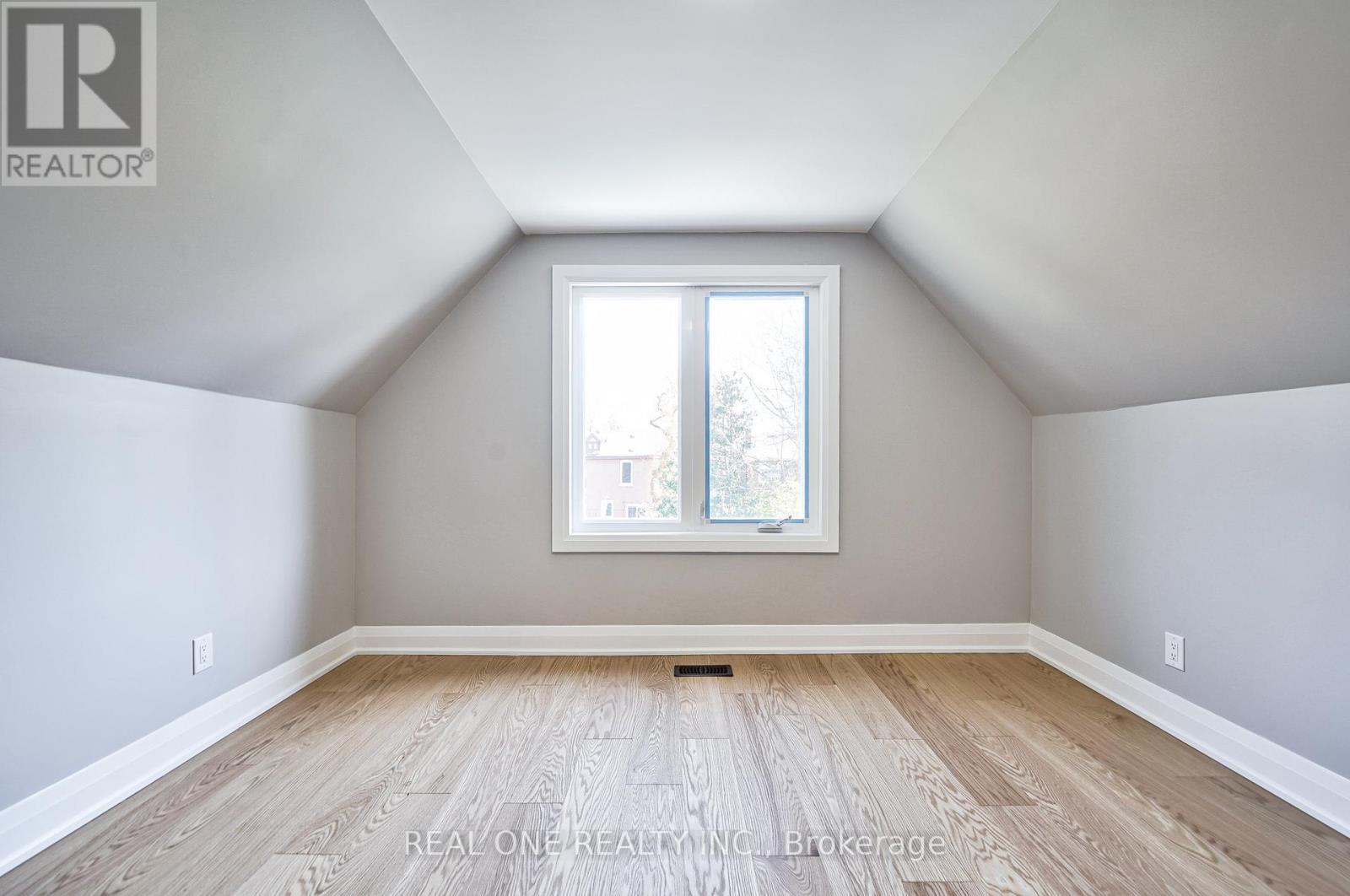 157 Glenholme Avenue, Toronto, ON - Indoor Photo Showing Other Room