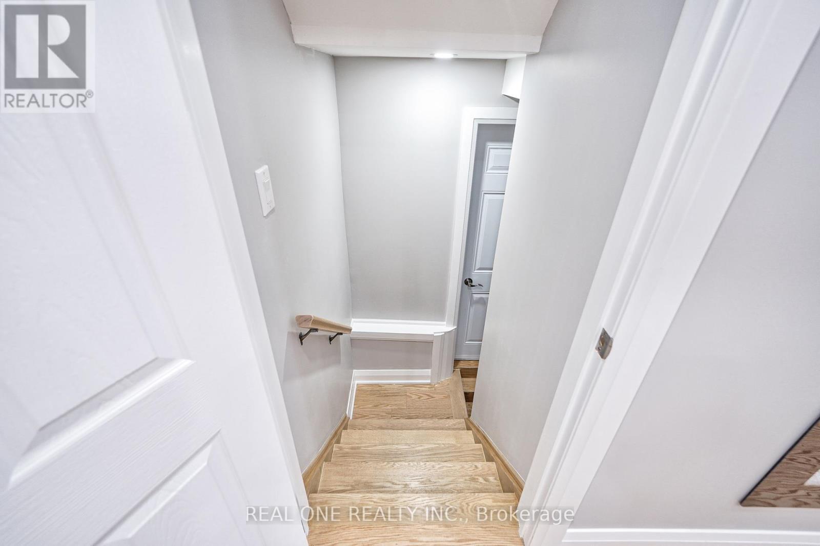 157 Glenholme Avenue, Toronto, ON - Indoor Photo Showing Other Room