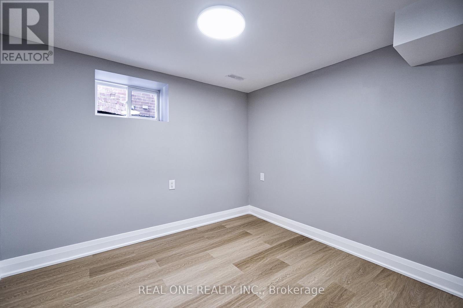 157 Glenholme Avenue, Toronto, ON - Indoor Photo Showing Other Room