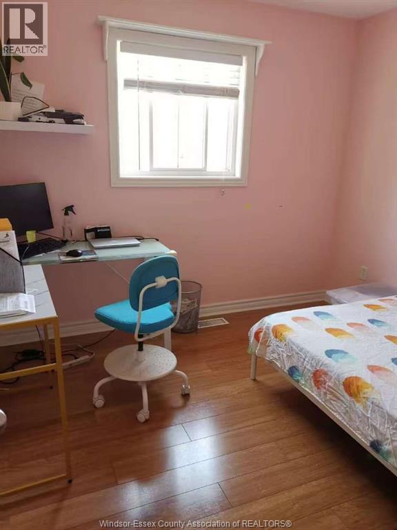 4662 Lavender Avenue, Windsor, ON - Indoor Photo Showing Bedroom