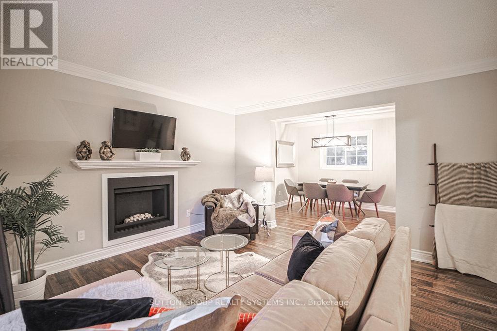 160 Allan Drive, Caledon, ON - Indoor Photo Showing Living Room With Fireplace