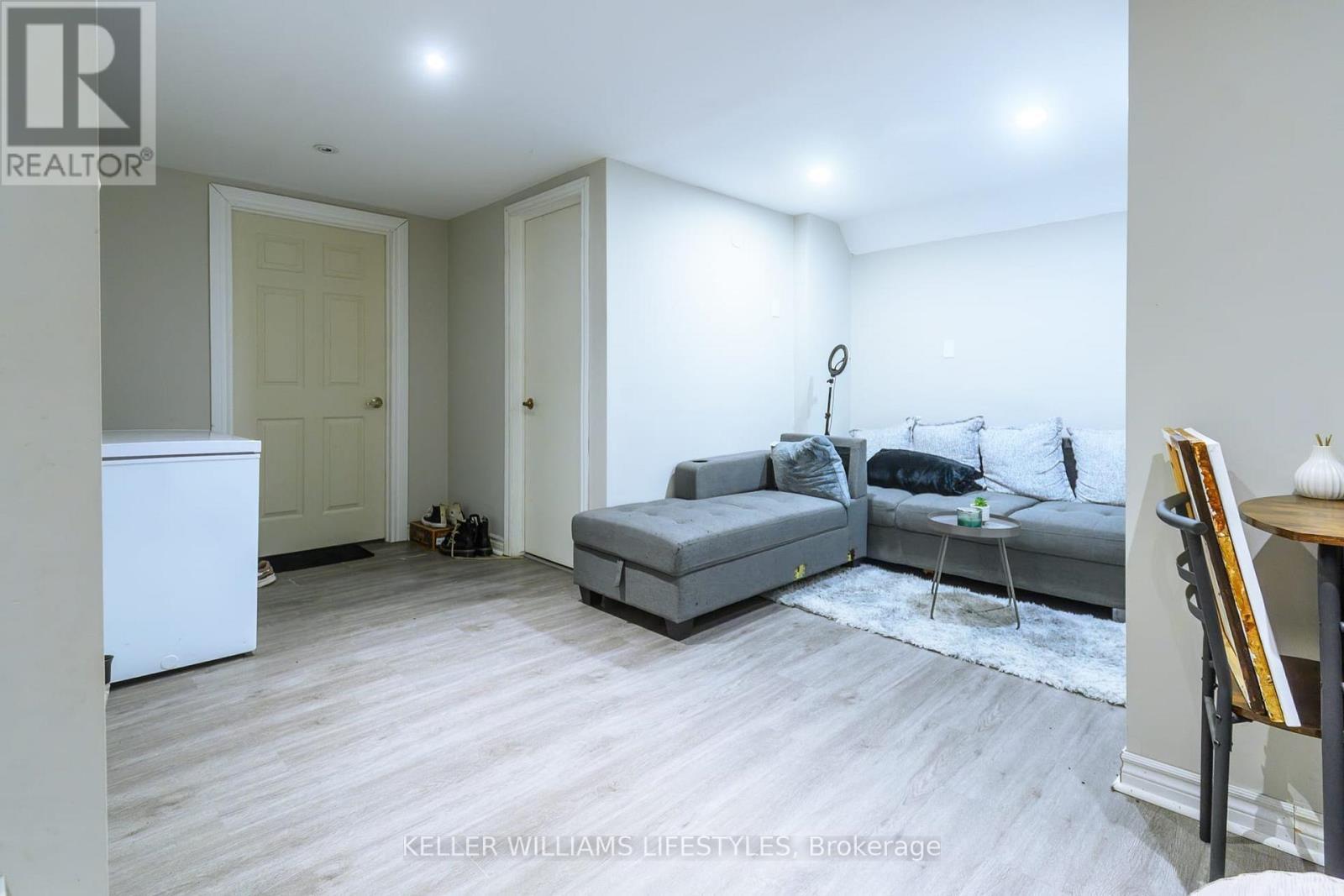 74 - 1775 Culver Drive, London East (East H), ON - Indoor