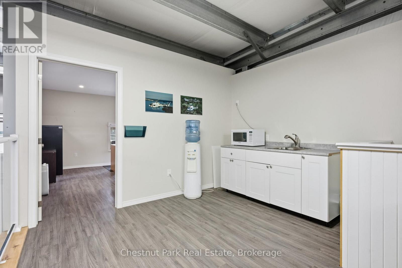 1255 Gravenhurst Parkway, Gravenhurst (Muskoka (S)), ON