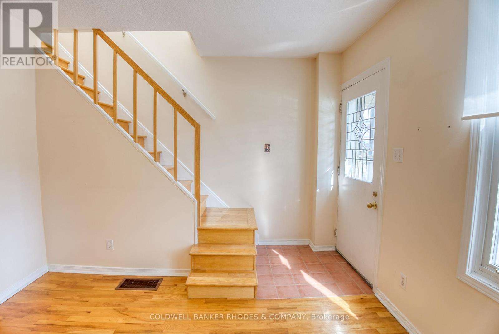 129 Elm Street, Ottawa, ON - Indoor Photo Showing Other Room