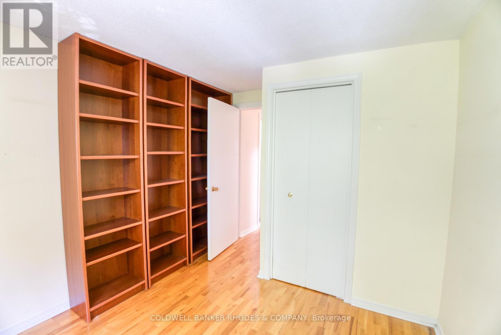 129 Elm Street, Ottawa, ON - Indoor Photo Showing Other Room