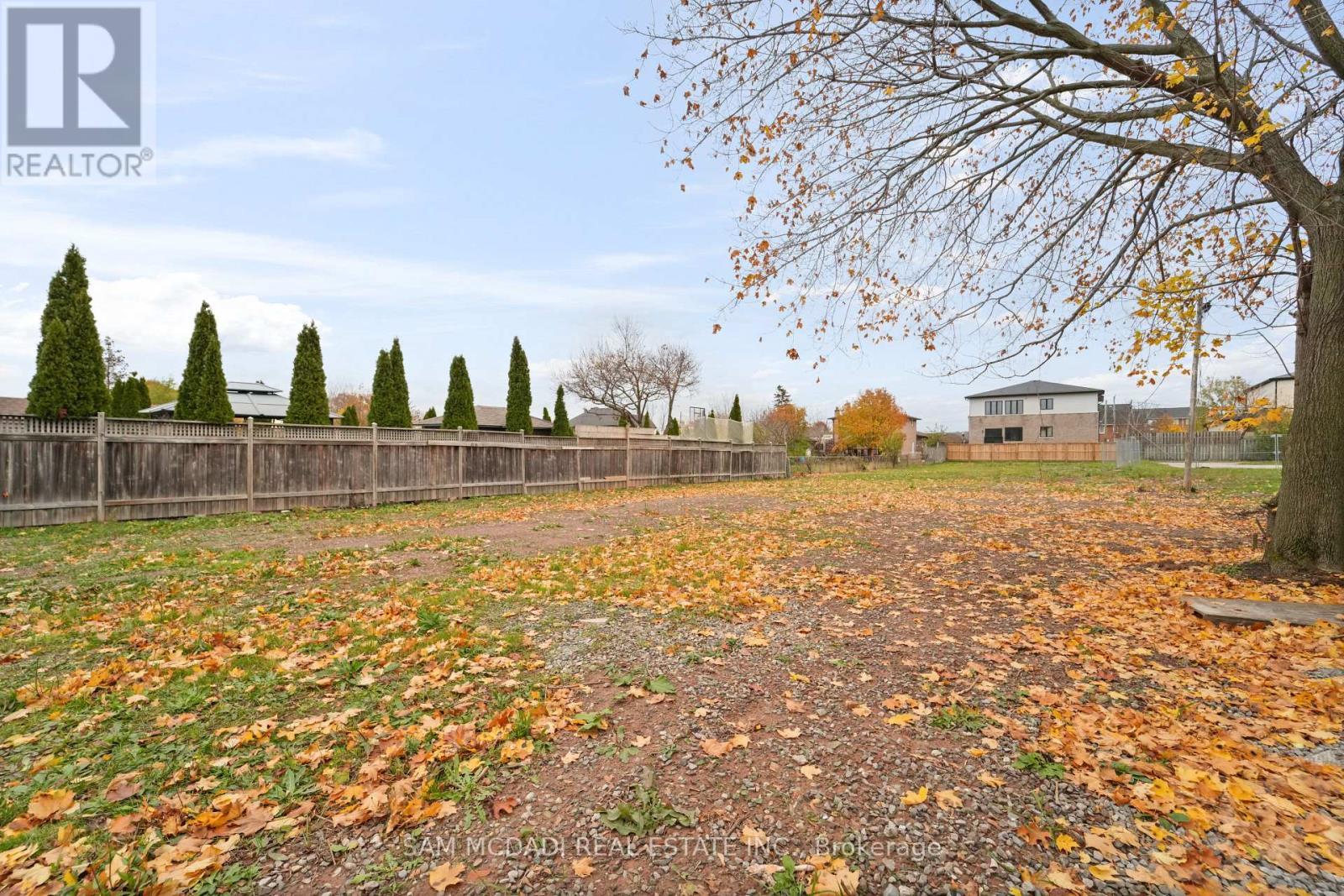 423 Highway 8 Highway, Hamilton, ON