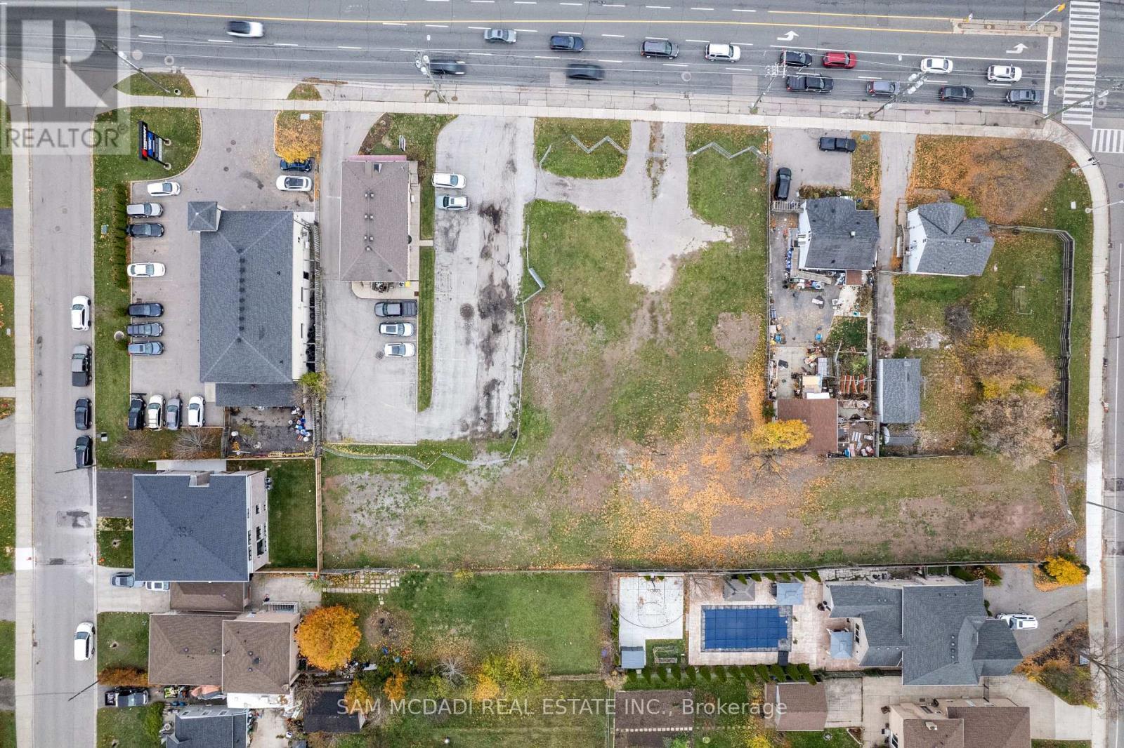 423 Highway 8 Highway, Hamilton, ON