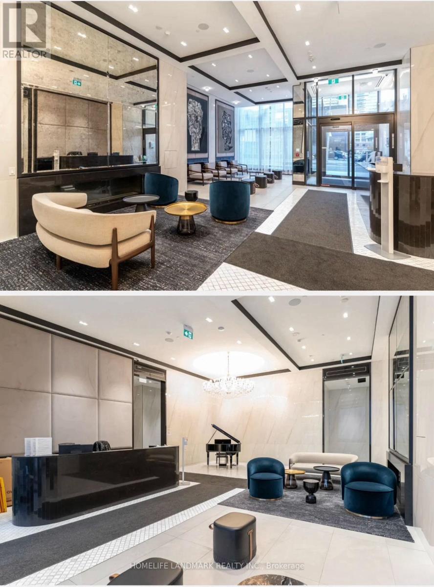 3916 - 8 Wellesley Street W, Toronto, ON - Indoor Photo Showing Other Room