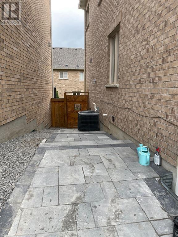 Bsmt - 922 Ernest Cousins Circle, Newmarket, ON - Outdoor With Exterior