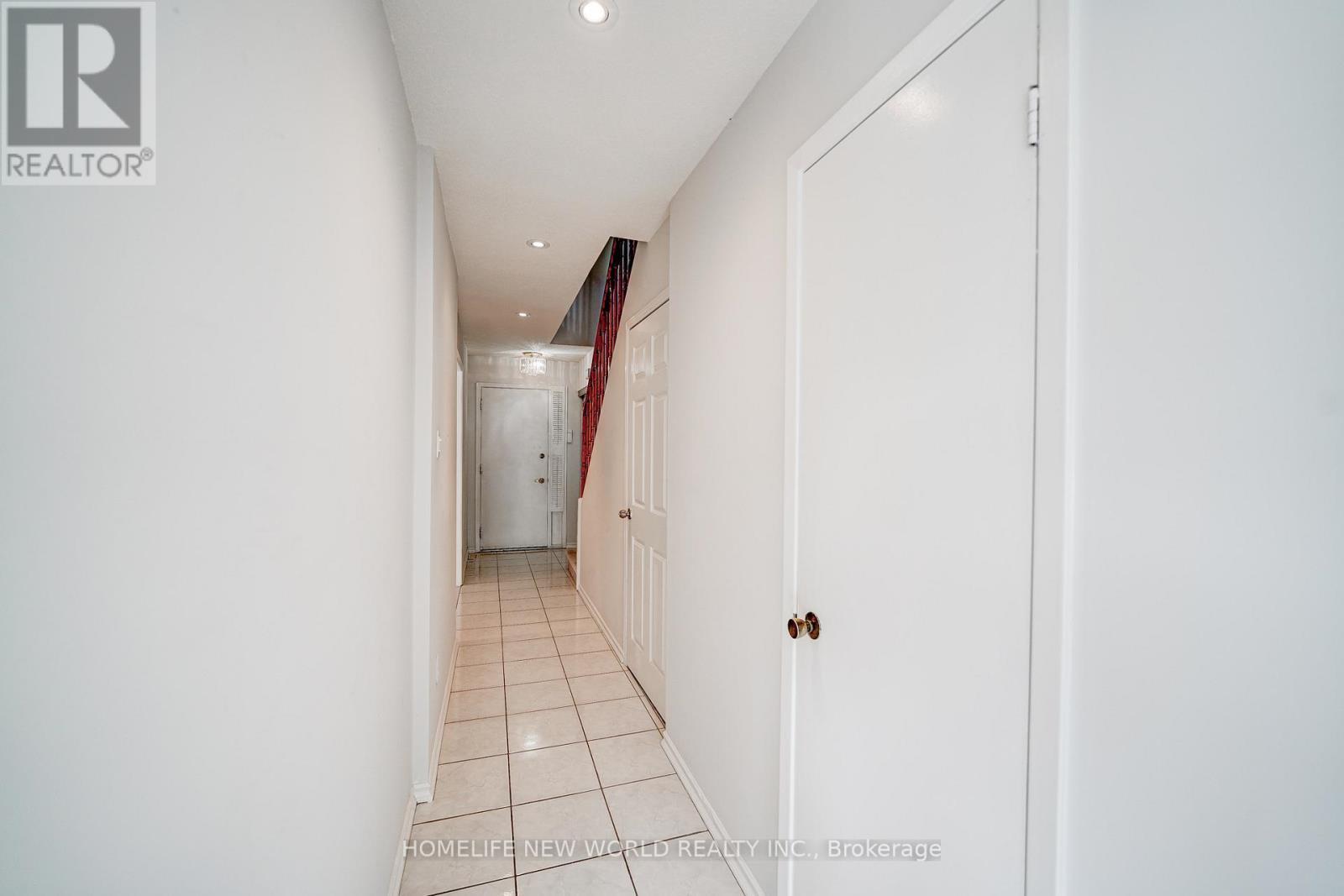 1St & 2Nd - 31 Spangler Road, Markham, ON - Indoor Photo Showing Other Room