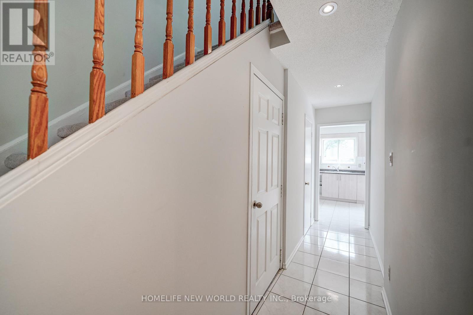 1St & 2Nd - 31 Spangler Road, Markham, ON - Indoor Photo Showing Other Room