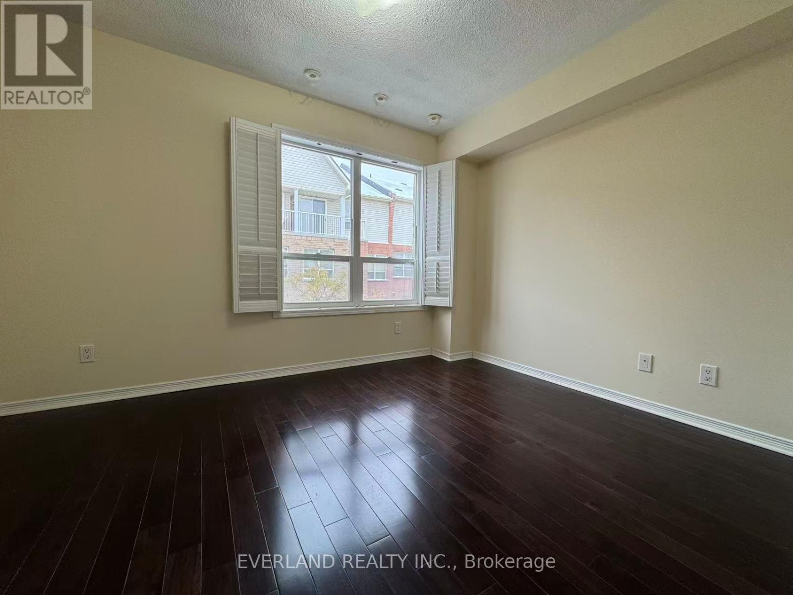 30 Faithful Way, Markham, ON - Indoor Photo Showing Other Room