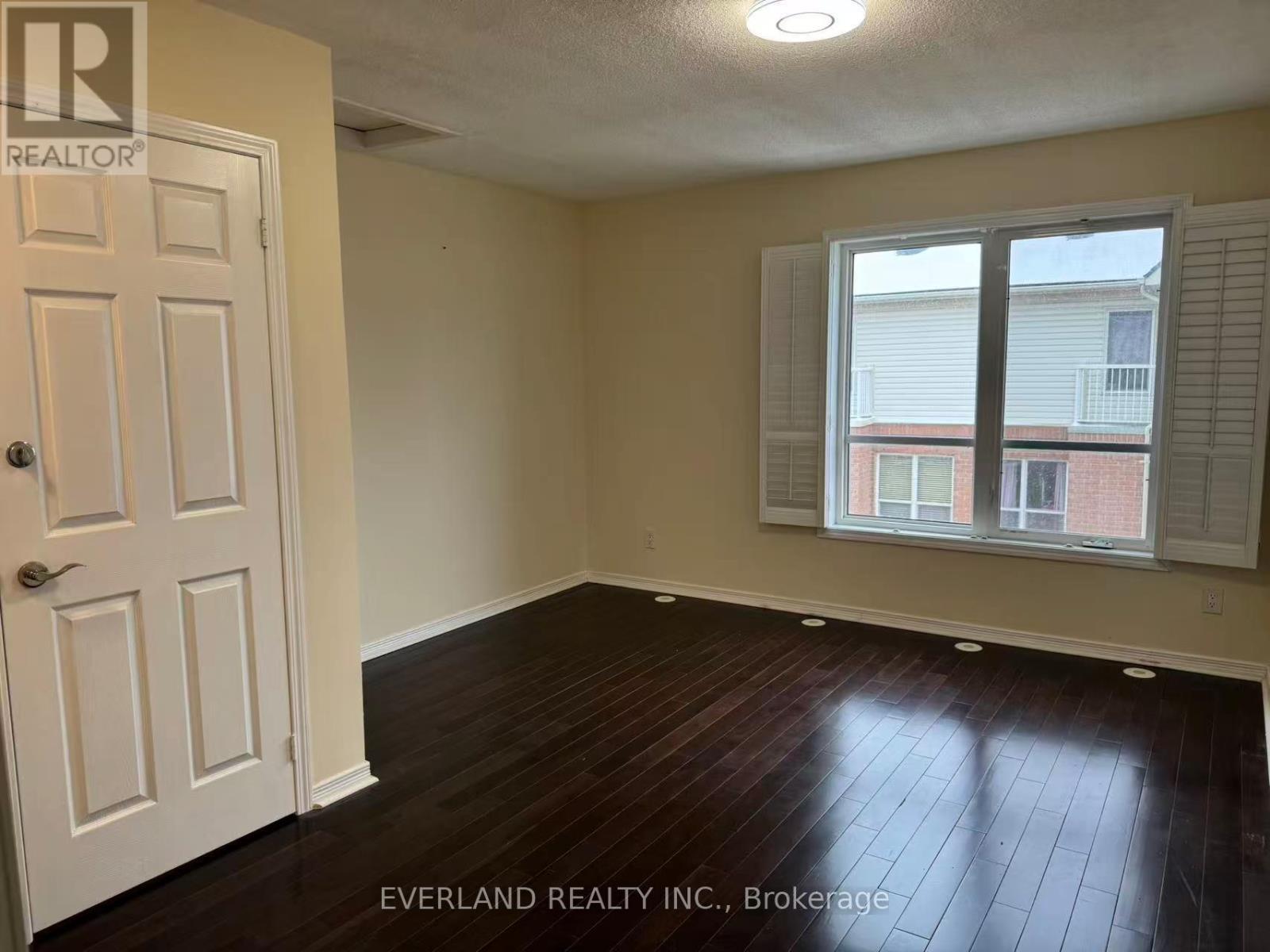 30 Faithful Way, Markham, ON - Indoor Photo Showing Other Room