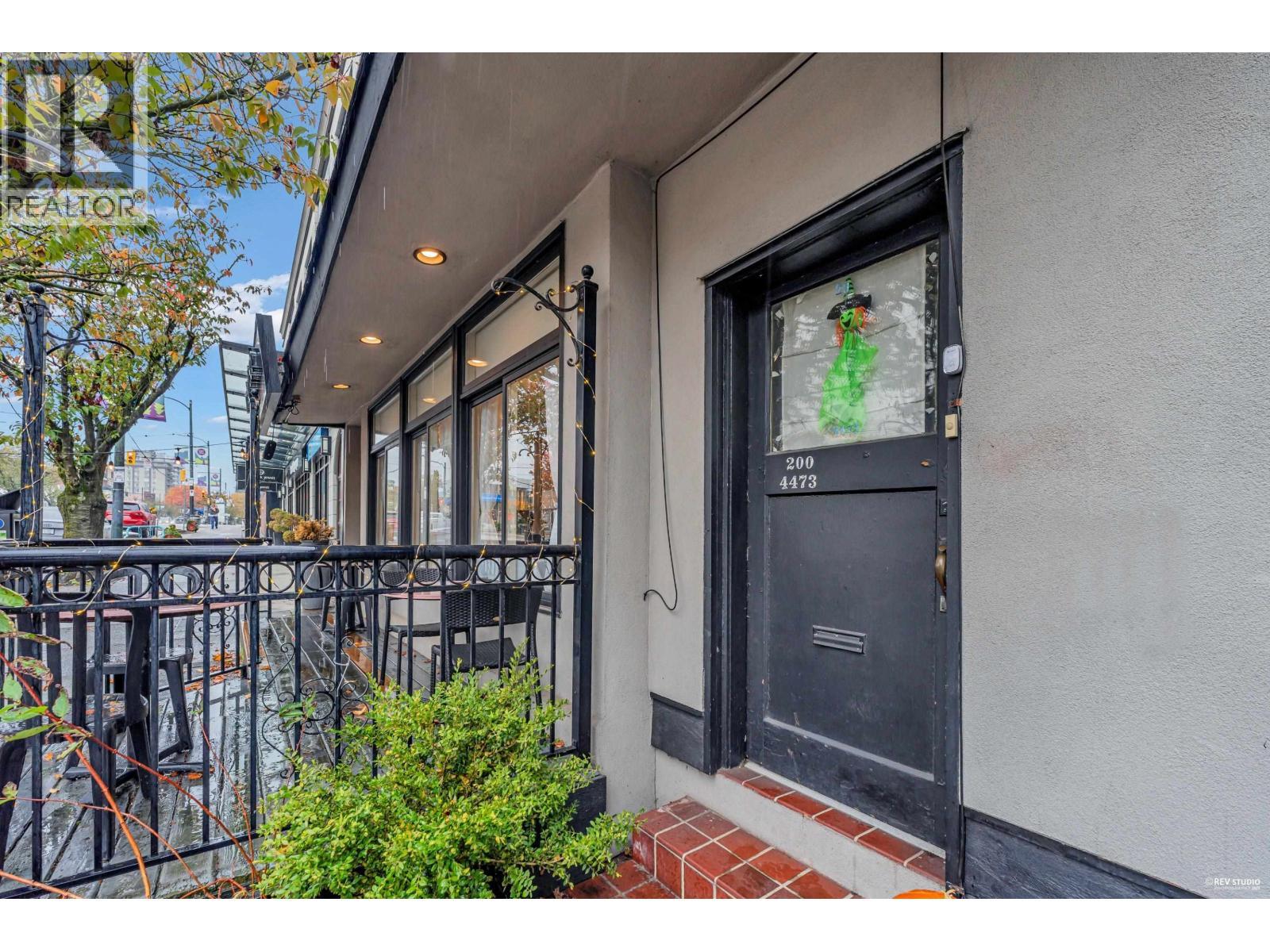 4473 W 10Th Avenue, Vancouver, BC