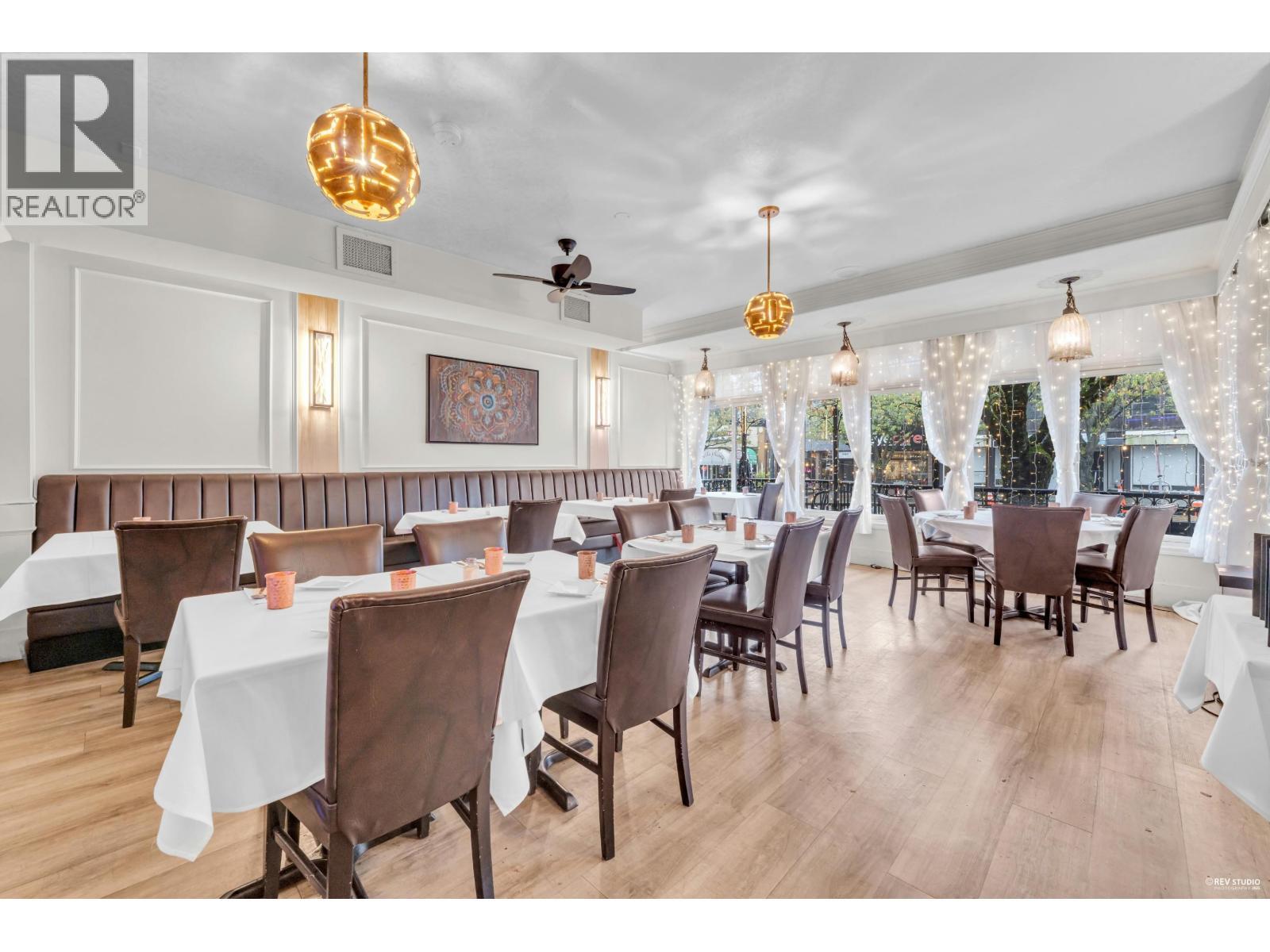 4473 W 10Th Avenue, Vancouver, BC