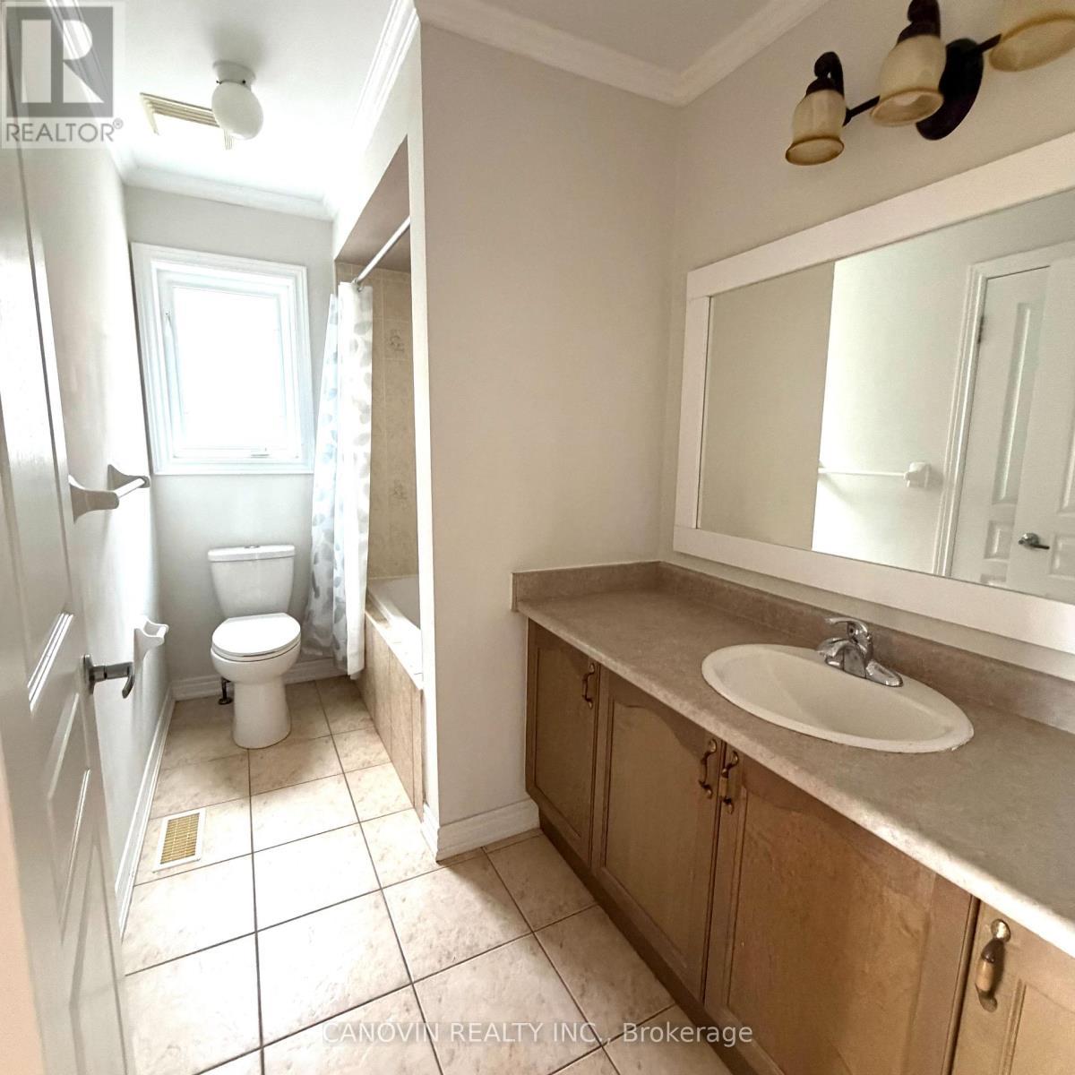 20 - 46 Misty Well Drive, Richmond Hill, ON - Indoor Photo Showing Bathroom