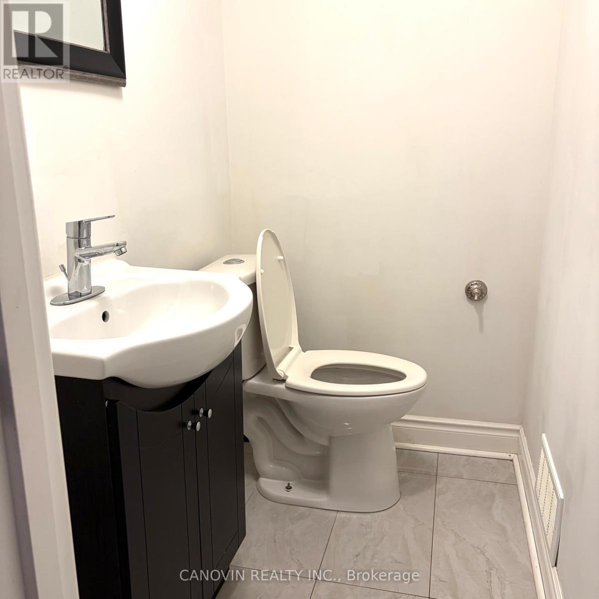 7 - 46 Misty Well Drive, Richmond Hill, ON - Indoor Photo Showing Bathroom