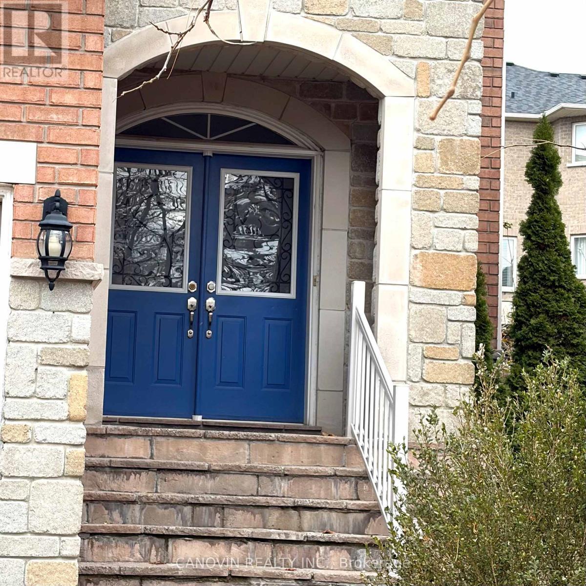 3 - 46 Misty Well Drive, Richmond Hill, ON - Outdoor