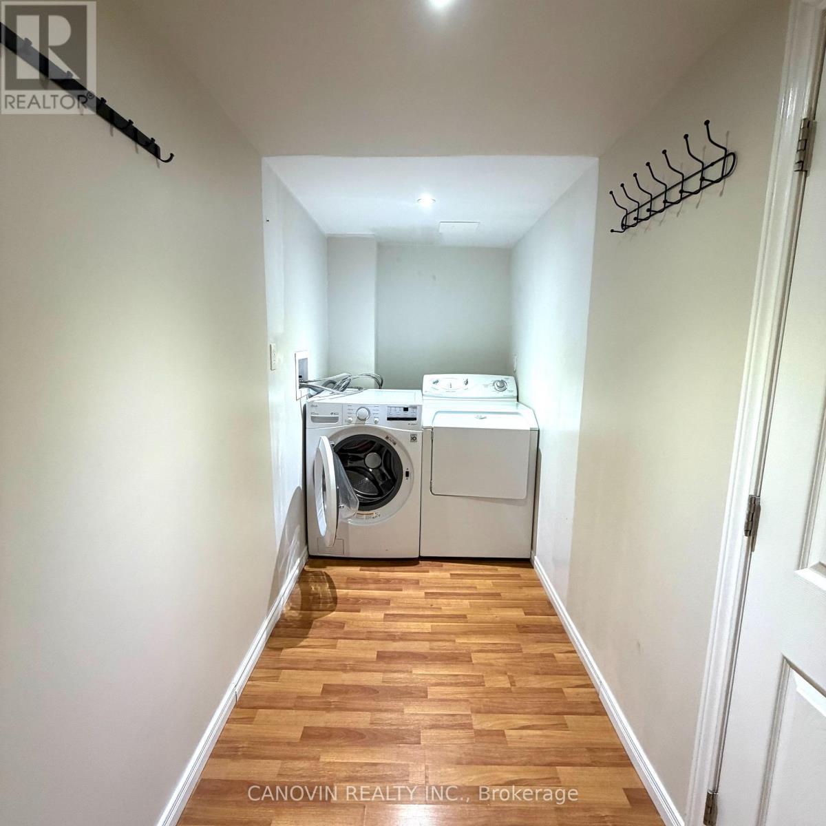 28 - 46 Misty Well Drive, Richmond Hill, ON - Indoor Photo Showing Laundry Room