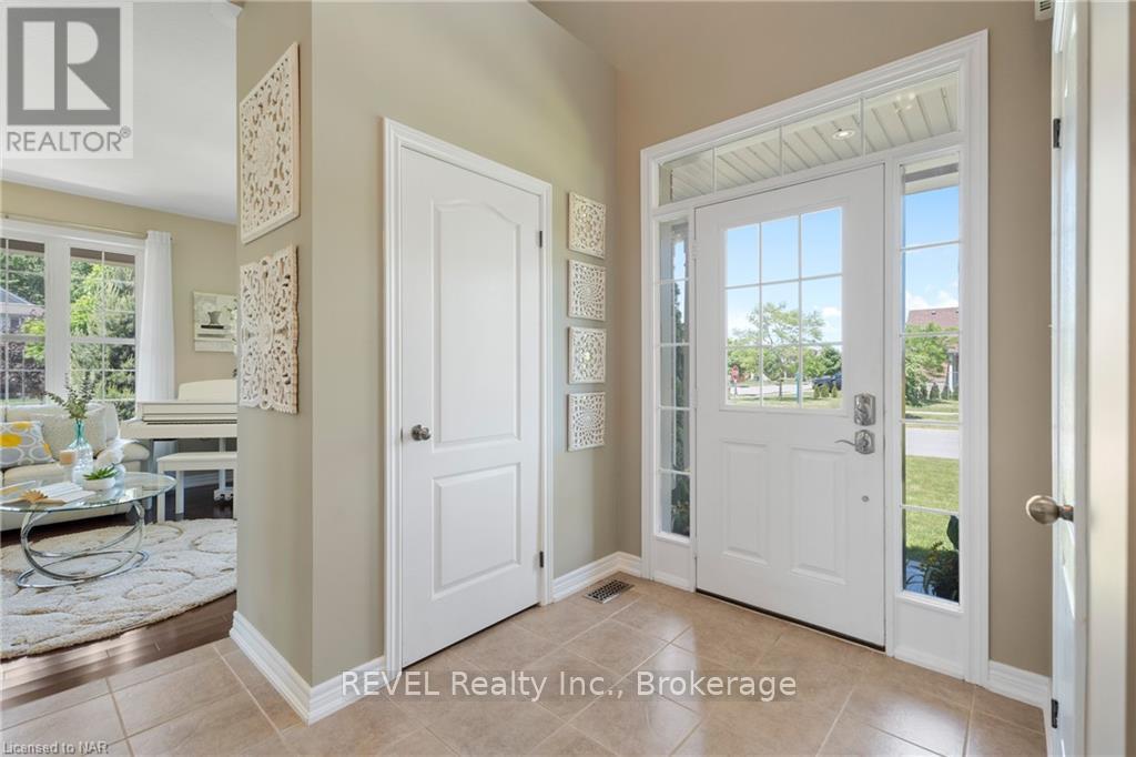 6500 St. Michael Avenue, Niagara Falls (Forestview), ON - Indoor Photo Showing Other Room