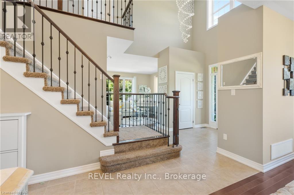 6500 St. Michael Avenue, Niagara Falls (Forestview), ON - Indoor Photo Showing Other Room