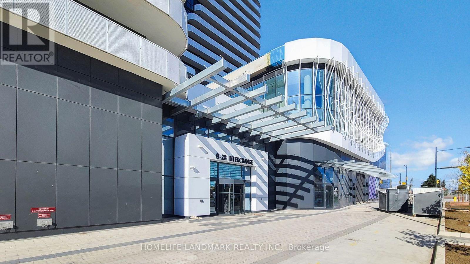 1510 - 8 Interchange Way, Vaughan, ON - Outdoor