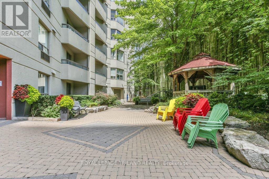 505 - 500 Talbot Street, London East (East F), ON - Outdoor With Balcony