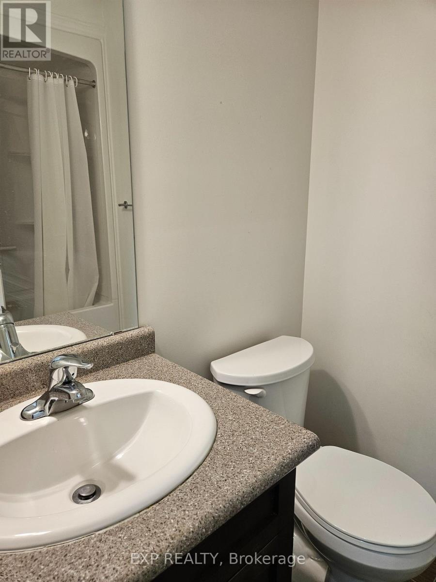 180 Sunflower Place, Welland, ON - Indoor Photo Showing Bathroom
