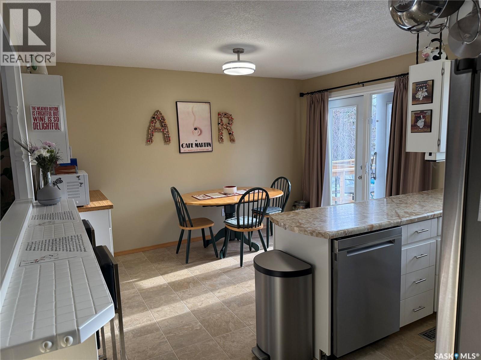 421 Logan Avenue, White Fox, SK - Indoor