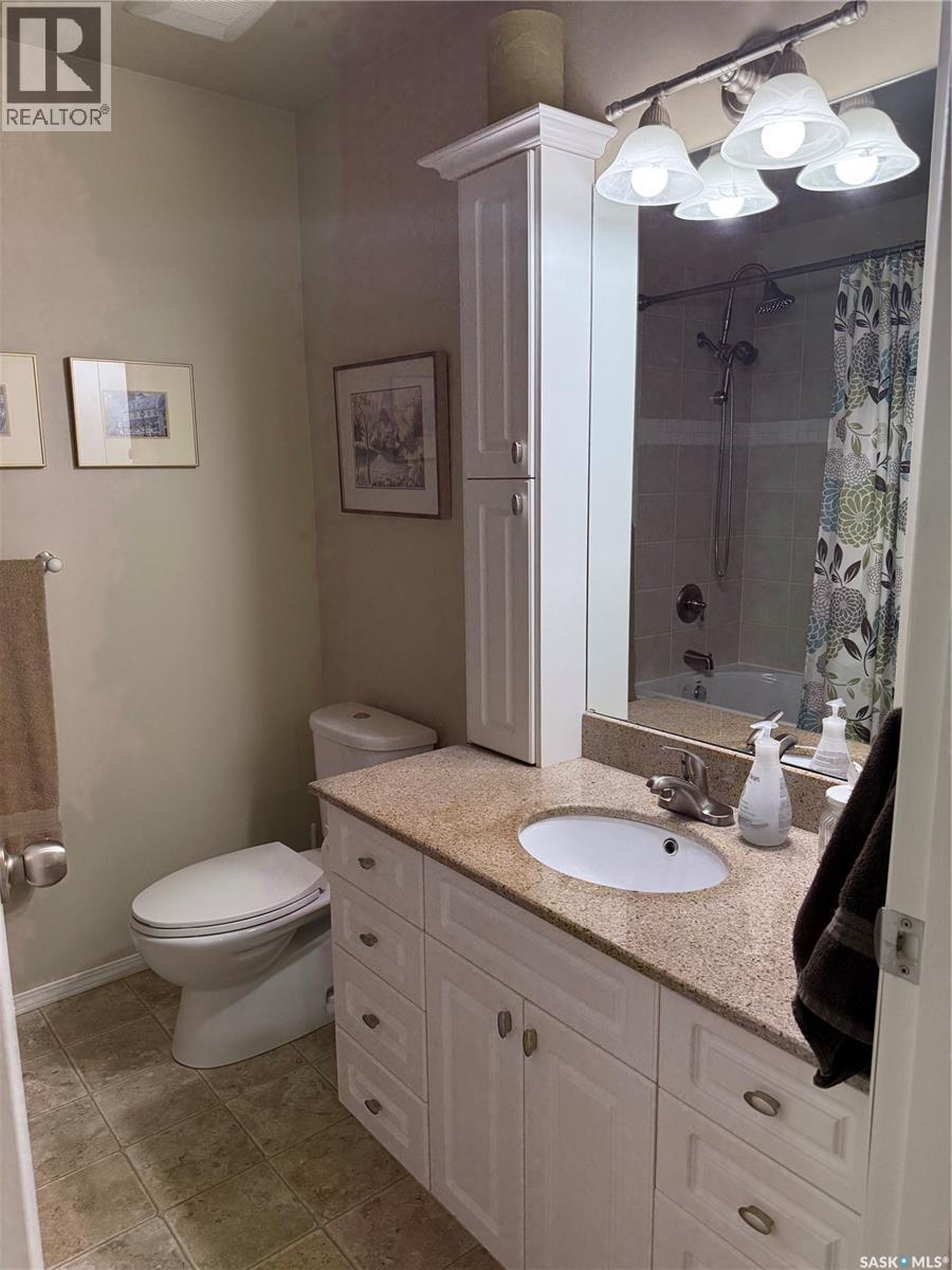 421 Logan Avenue, White Fox, SK - Indoor Photo Showing Bathroom