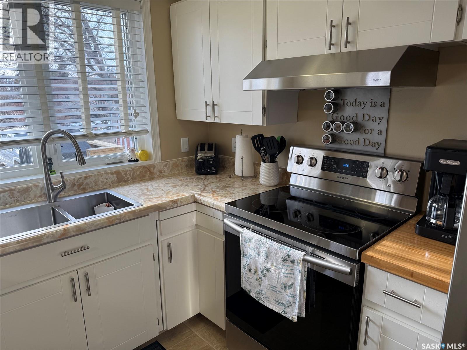 421 Logan Avenue, White Fox, SK - Indoor Photo Showing Kitchen With Stainless Steel Kitchen With Double Sink
