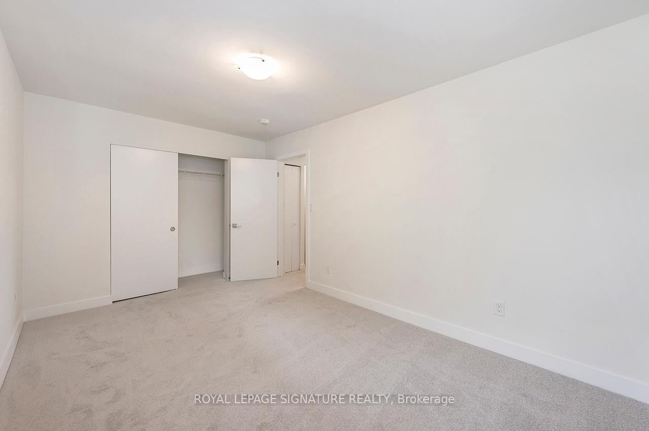 65 Woodman Drive N, Hamilton, ON - Indoor Photo Showing Other Room