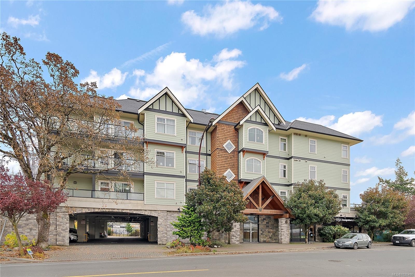 407-2881 Peatt Rd, Langford, BC - Outdoor With Facade