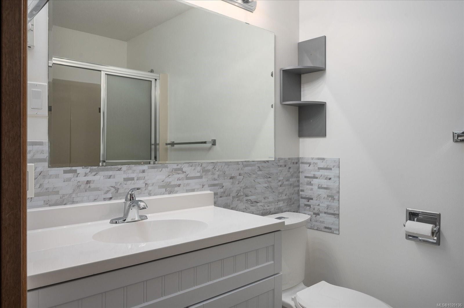 6-219 Bagshaw St, Parksville, BC