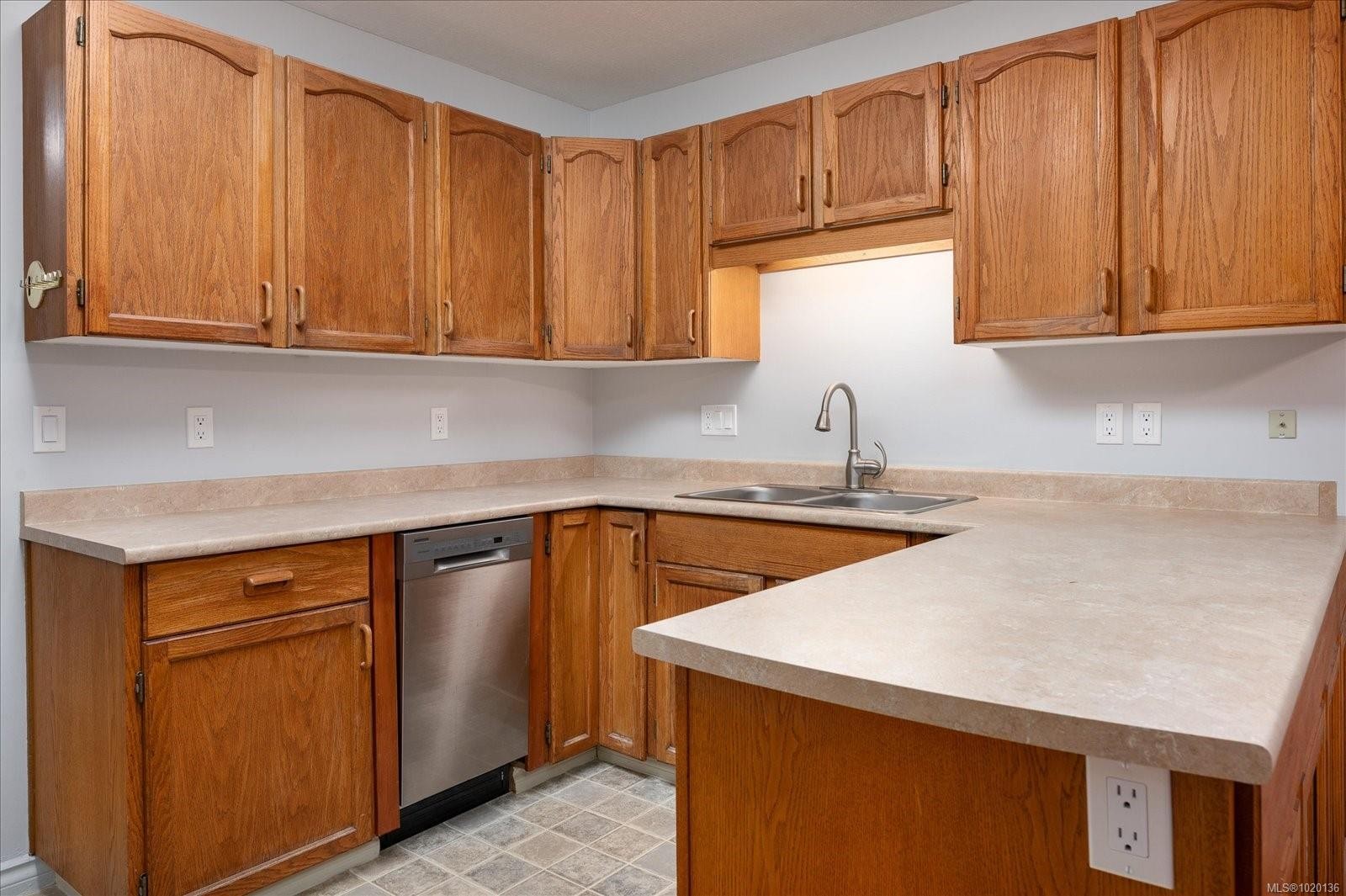 6-219 Bagshaw St, Parksville, BC