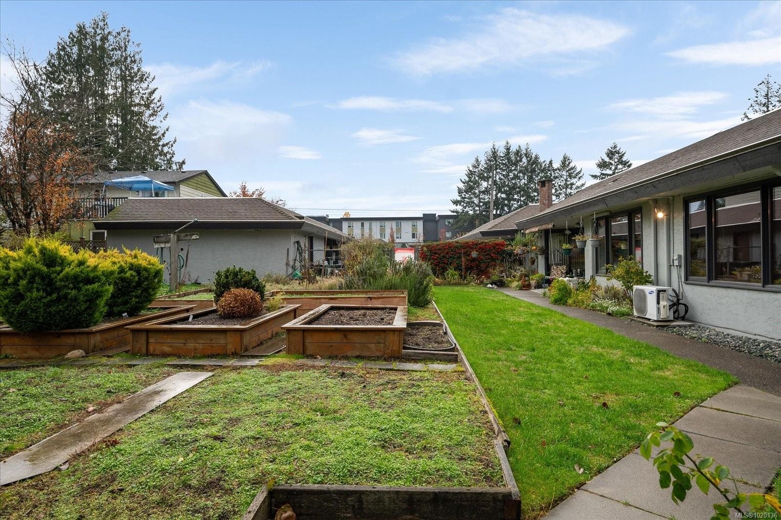 6-219 Bagshaw St, Parksville, BC