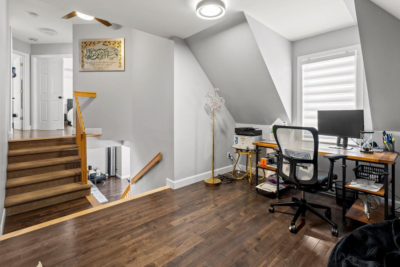 Playroom - 141 Rue De Villandry, Vaudreuil-Dorion, QC - Indoor Photo Showing Office