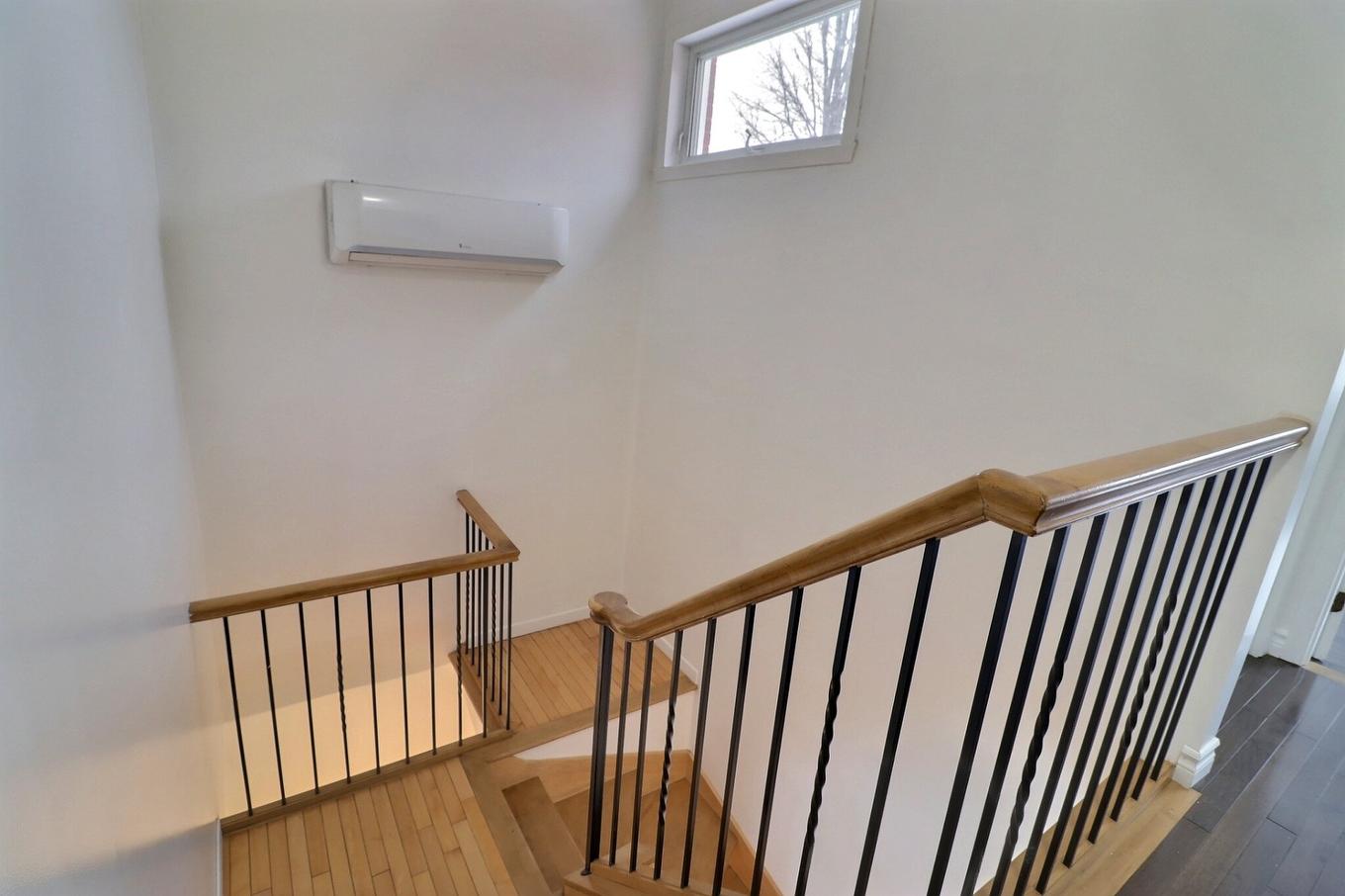 Escalier - 527 Rue Du Gîte, Québec (Les Rivières), QC