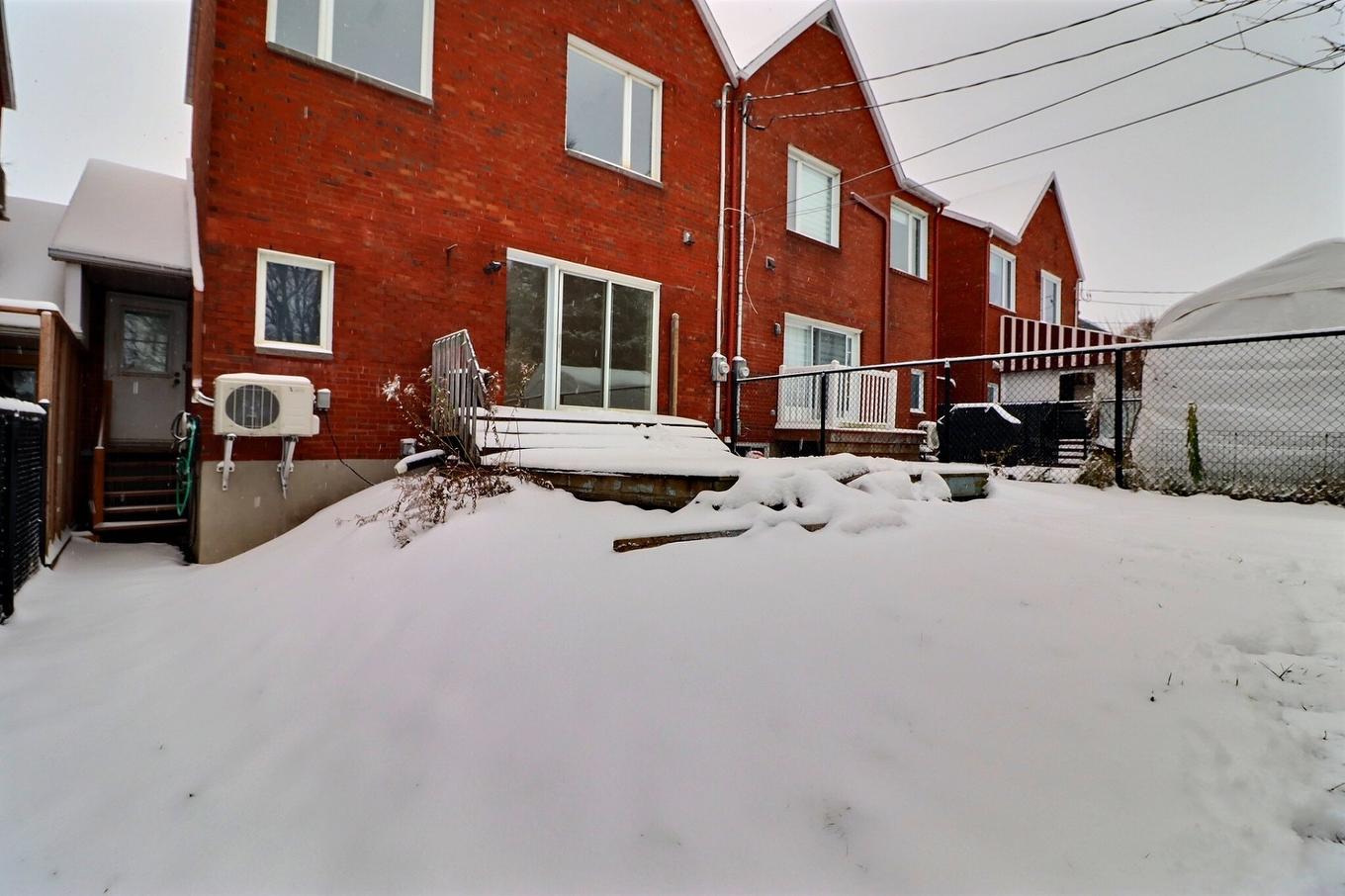 Face arrière - 527 Rue Du Gîte, Québec (Les Rivières), QC