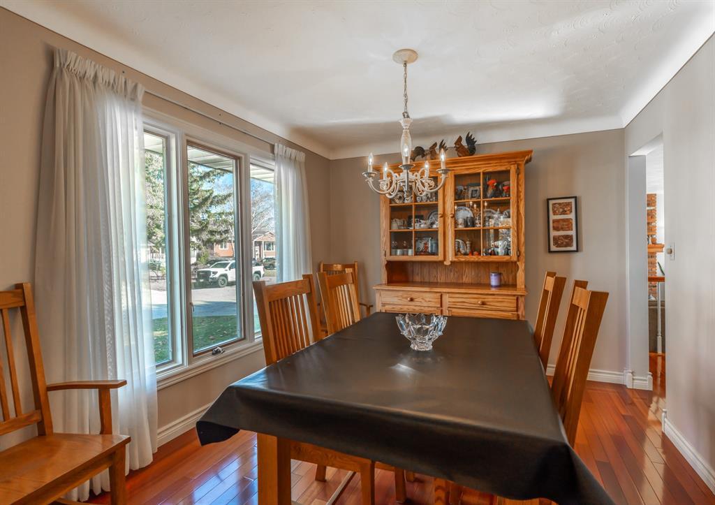 304 Edgewood Street, Sarnia, ON