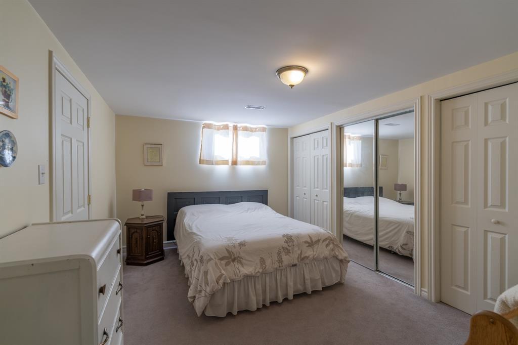 304 Edgewood Street, Sarnia, ON