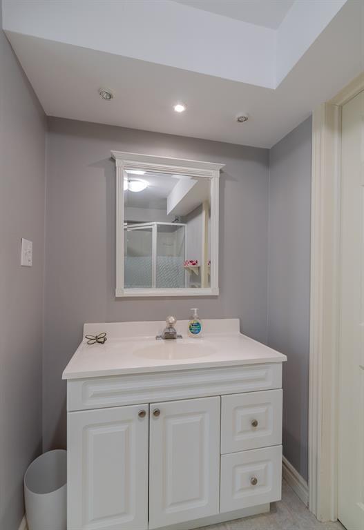 304 Edgewood Street, Sarnia, ON