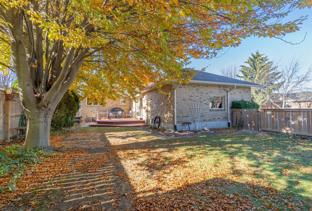 304 Edgewood Street, Sarnia, ON