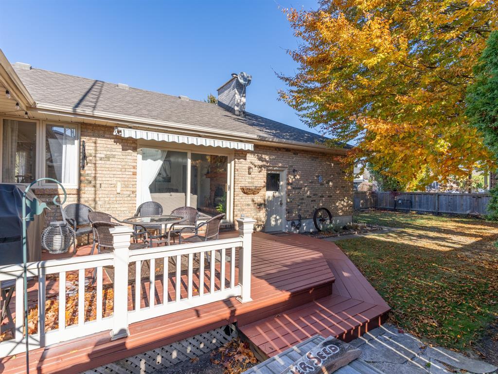 304 Edgewood Street, Sarnia, ON