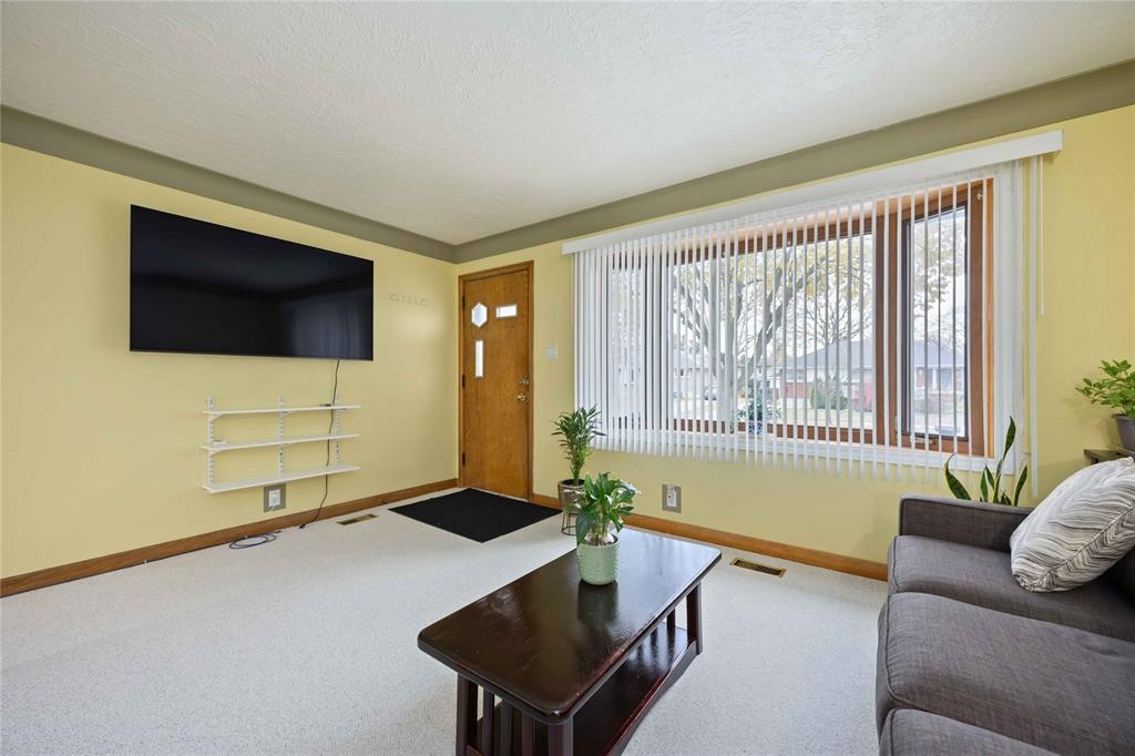 58 Preston Avenue, Sarnia, ON