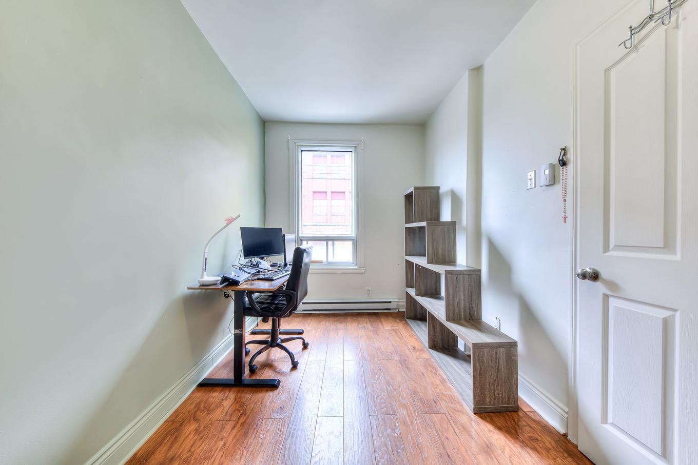 Bedroom - 8047 - 8049 Av. De Gaspé, Montréal (Villeray/Saint-Michel/Parc-Extension), QC - Indoor Photo Showing Office