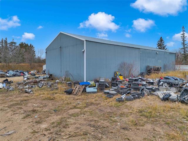 4 Hogg St, Woodlands, MB