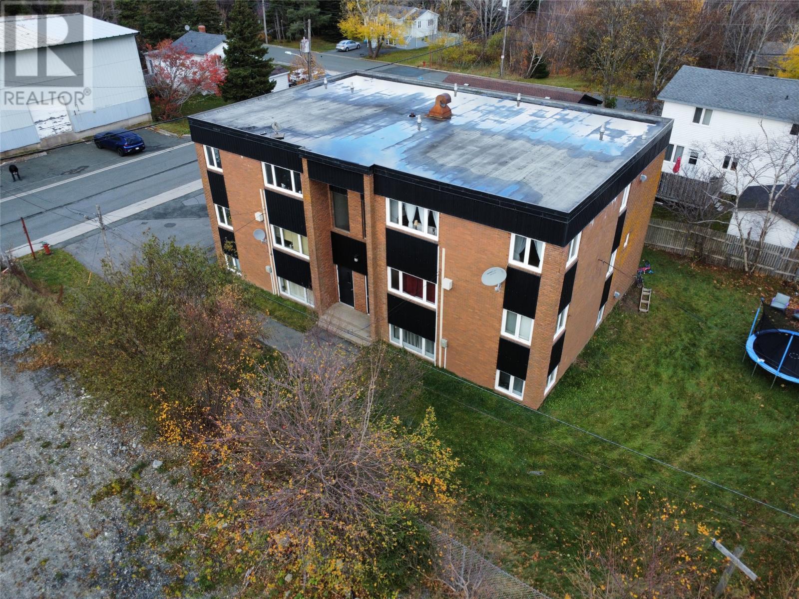 16 Riverview Avenue, Mount Pearl, NL - Outdoor